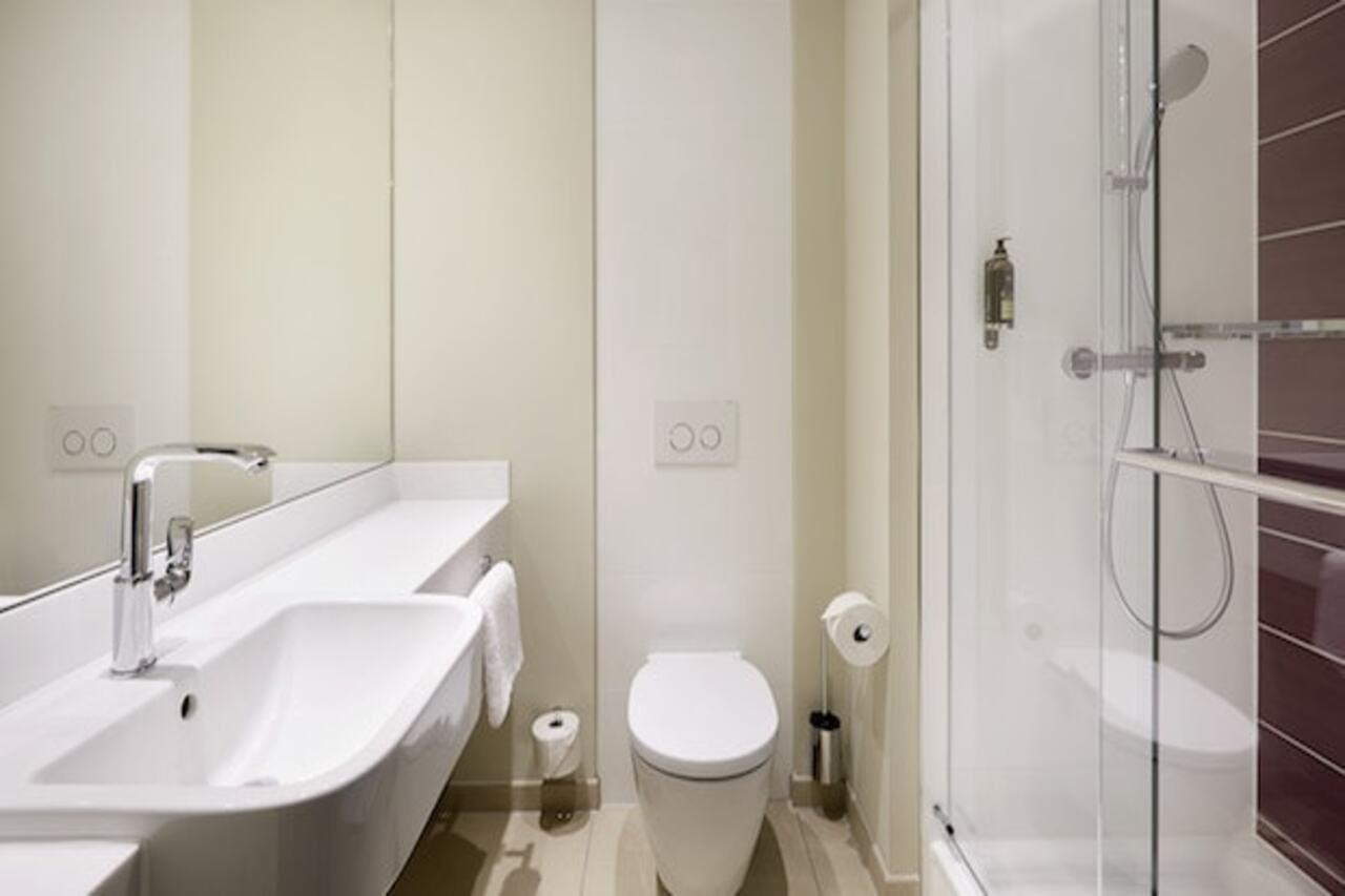Premier Inn Muenchen City Schwabing 외부 사진