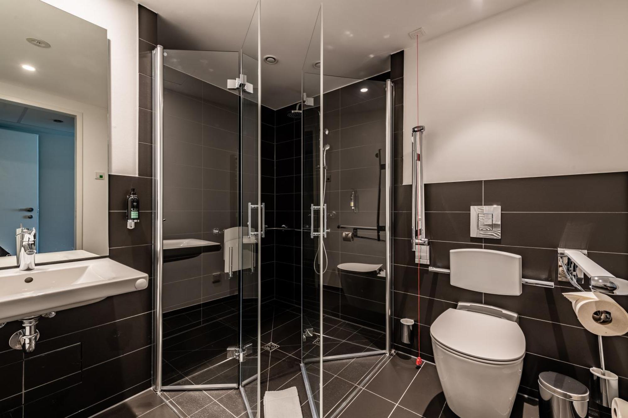 Premier Inn Muenchen City Schwabing 외부 사진