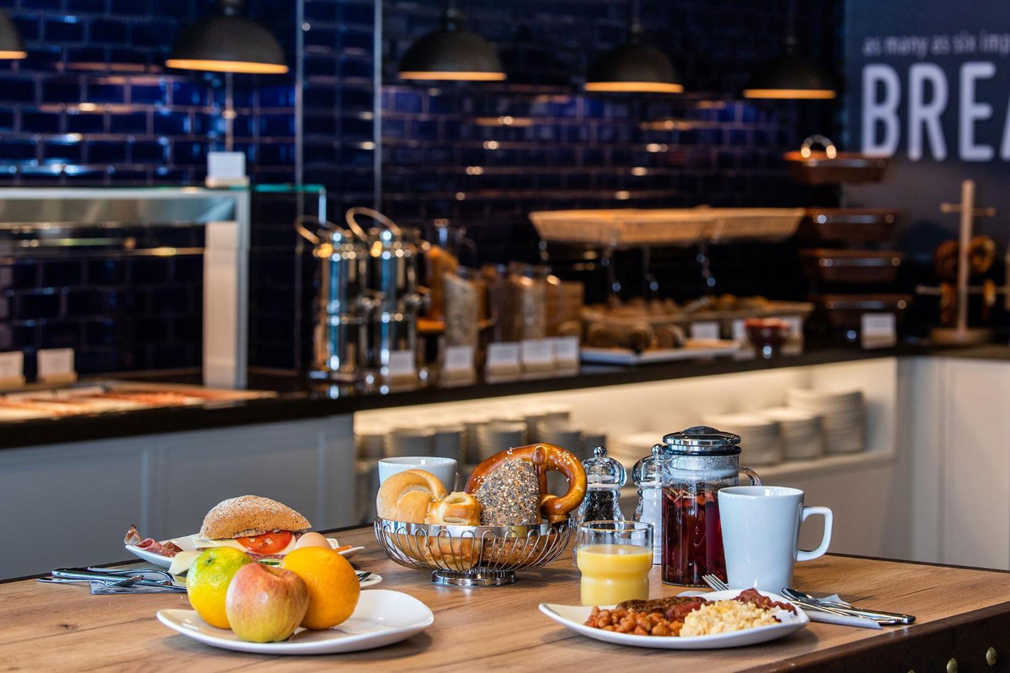 Premier Inn Muenchen City Schwabing 외부 사진